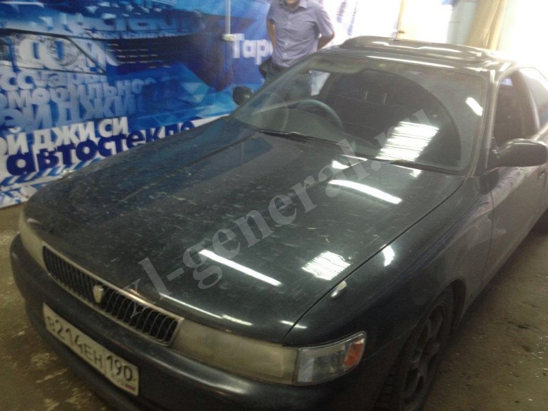 Лобовое стекло на Toyota Chaser Hardtop 1992-1996 Лобовое стекло на Toyota Chaser Hardtop 1992-1996
