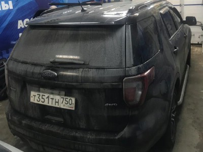 Установка стекла задней левой двери Ford Explorer 5D 2011-