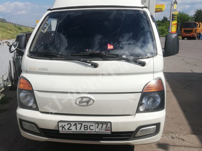 Лобовое стекло Hyundai Porter II -