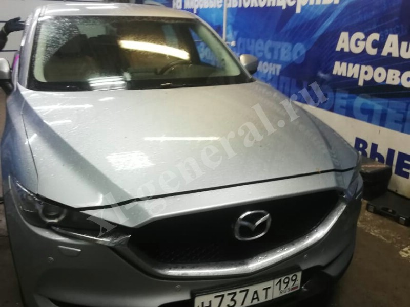 Лобовое стекло Mazda CX-5 II 2017-