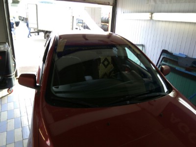 Установка лобового стекла MITSUBISHI LANCER X 4D SED 2007-2017