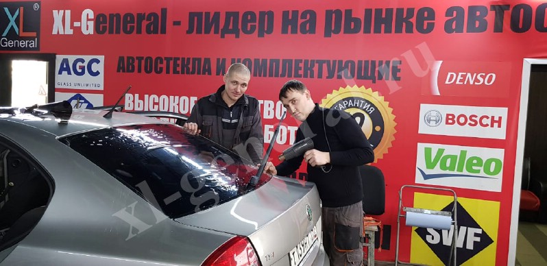 Тонирование стекла Skoda Octavia II (NEW) 2009-