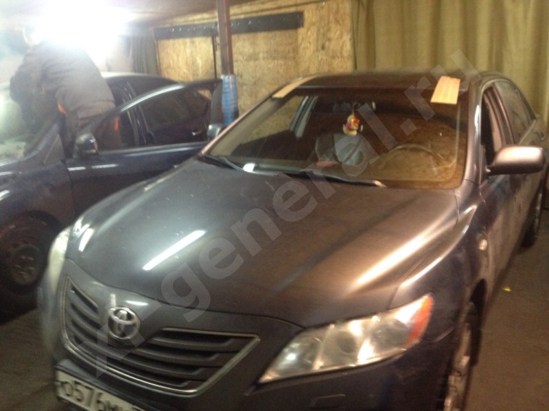Лобовое стекло Toyota Camry VI 2006