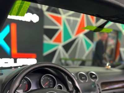 Установка лобового стекла Audi A4 Cabrio -