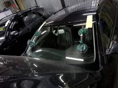 Установка лобового стекла Audi A6(C7) 2011-2018