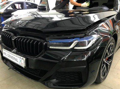 Установка лобового стекла BMW G30 -