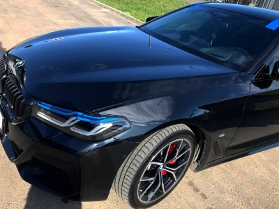 Установка лобового стекла BMW G30 -