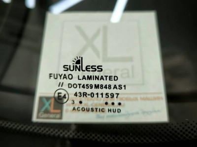 Установка лобового стекла BMW X5 2013-2018