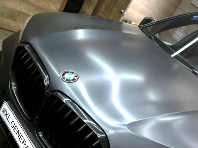 Установка лобового стекла BMW X5 2023-