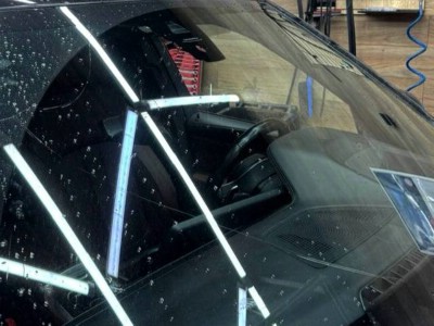Установка лобового стекла BMW X5 G05 -