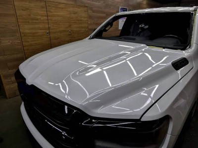 Установка лобового стекла Dodge Ram 2018-