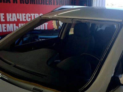 Установка лобового стекла Dong Feng AX7 2015-2021