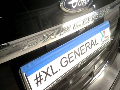 Установка лобового стекла Ford Explorer 2011-2015