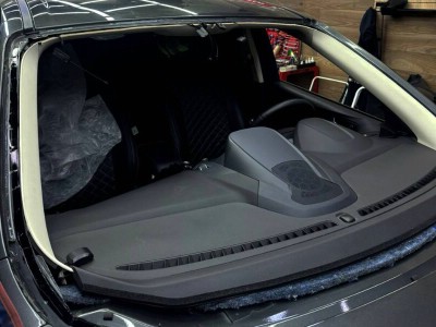 Установка лобового стекла Ford Kuga II 2011-2019