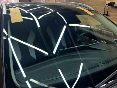 Установка автостекла на Geely