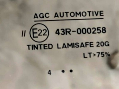 Установка лобового стекла Hyundai Creta 2016-2021