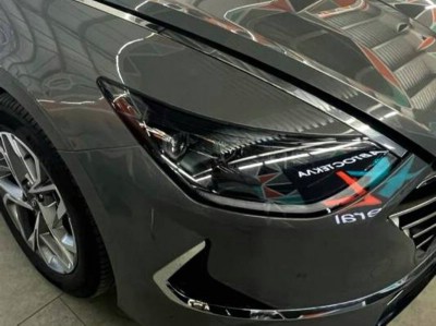 Установка лобового стекла Hyundai Sonata -