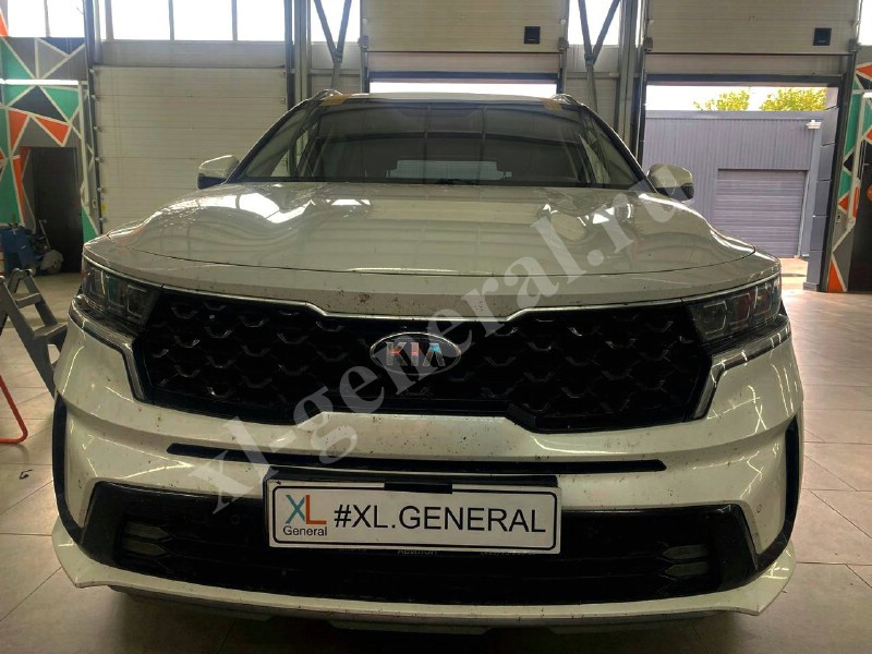 Установка лобового стекла Kia Sorento 2020-