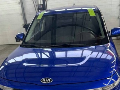 Установка лобового стекла Kia Soul 2019-