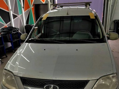 Установка автостекла Lada Largus I 2012-2014