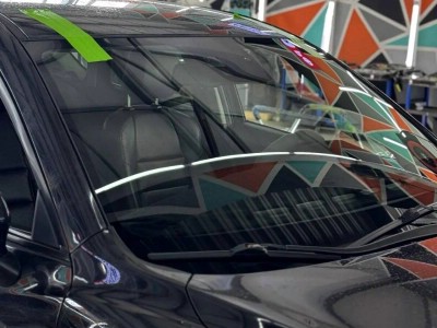 Установка заднего стекла Mazda CX-5 -