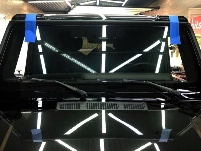 Установка лобового стекла Mercedes Benz G-class -
