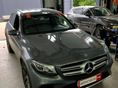 Установка лобового стекла Mercedes Benz GLC X253 -