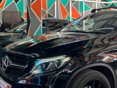 Установка лобового стекла Mercedes Benz GLE -