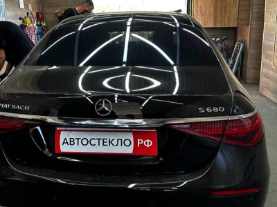 Установка лобового стекла Mercedes-Benz S-Class W223 -