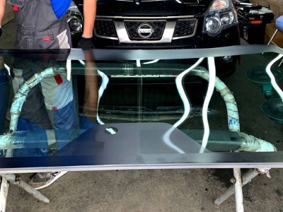 Установка лобового стекла Nissan X-trail T31 -