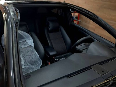 Установка лобового стекла Opel Astra H GTC -