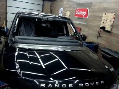 Установка лобового стекла Range Rover IV 2015-