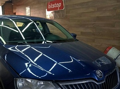 Установка лобового стекла Skoda Rapid 2013-