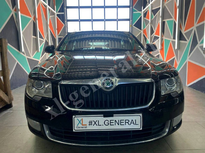 Установка автостекла Skoda Superb 2008-