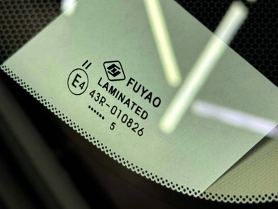 Установка лобового стекла Subaru Forester 2018-