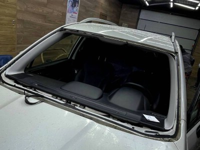 Установка лобового стекла Subaru Forester IV 2012-2015