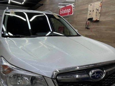 Установка лобового стекла Subaru Forester IV 2012-2015