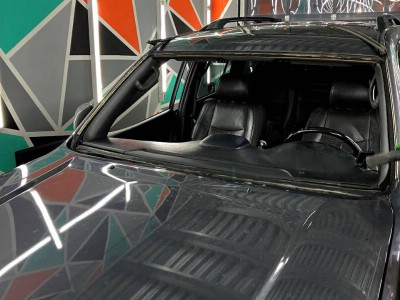 Установка лобового стекла Toyota Land Cruiser Prado -