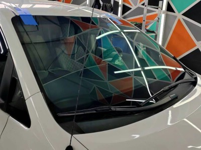 Установка лобового стекла Toyota Sienna III 2010-2020