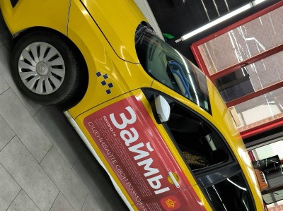 Установка лобового стекла Volkswagen Polo -