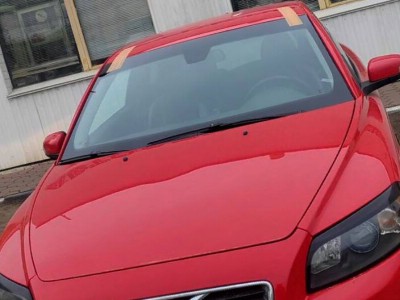 Установка лобового стекла Volvo C30 2006-2013