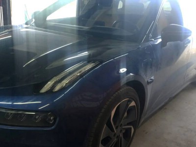 Установка лобового стекла Zeekr 001 2020-